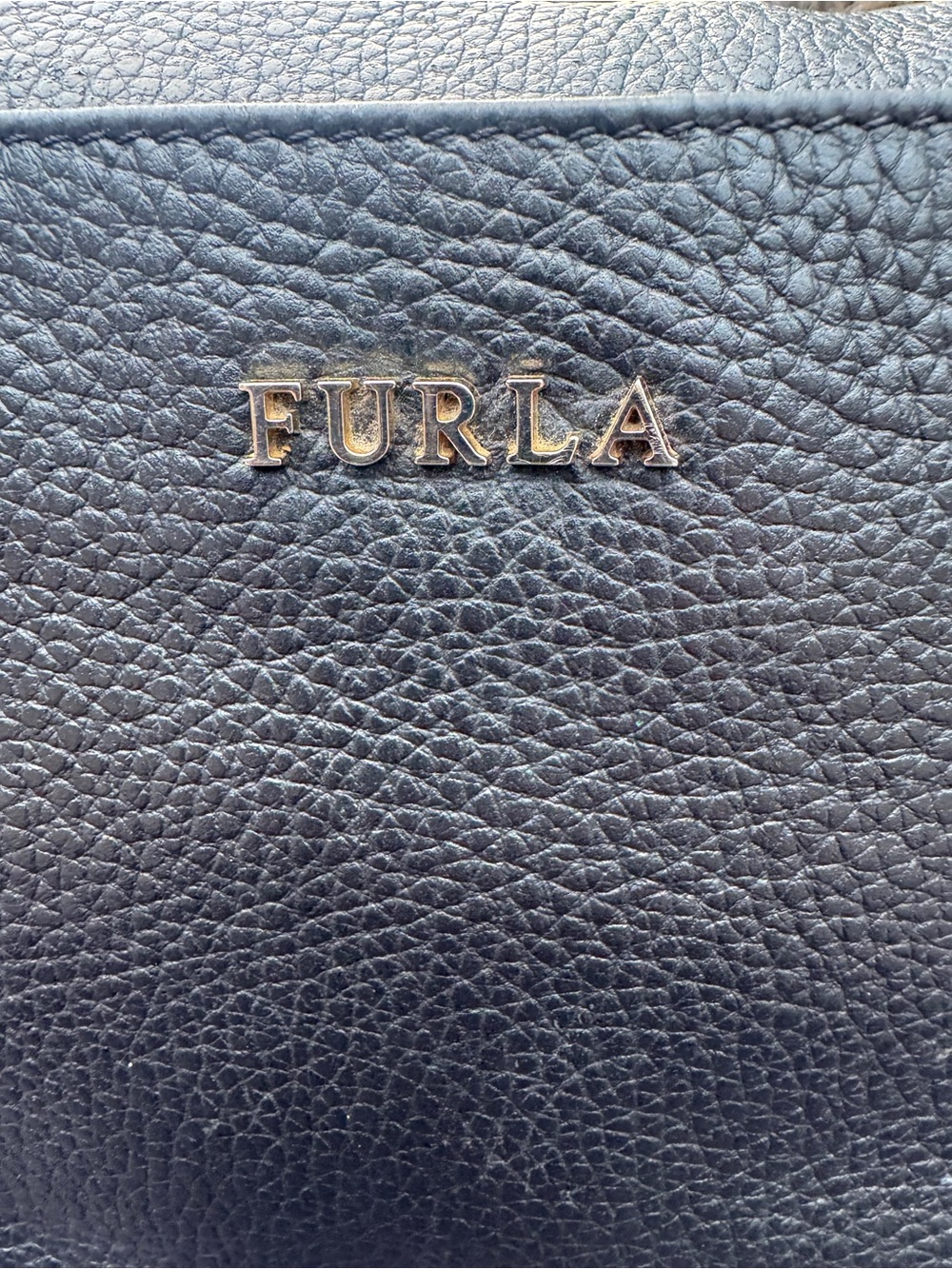 GUC.  Furla Black Pebbled Leather Shoulder Crossbody Bag Made in Italy GUC - Picture 2 of 16